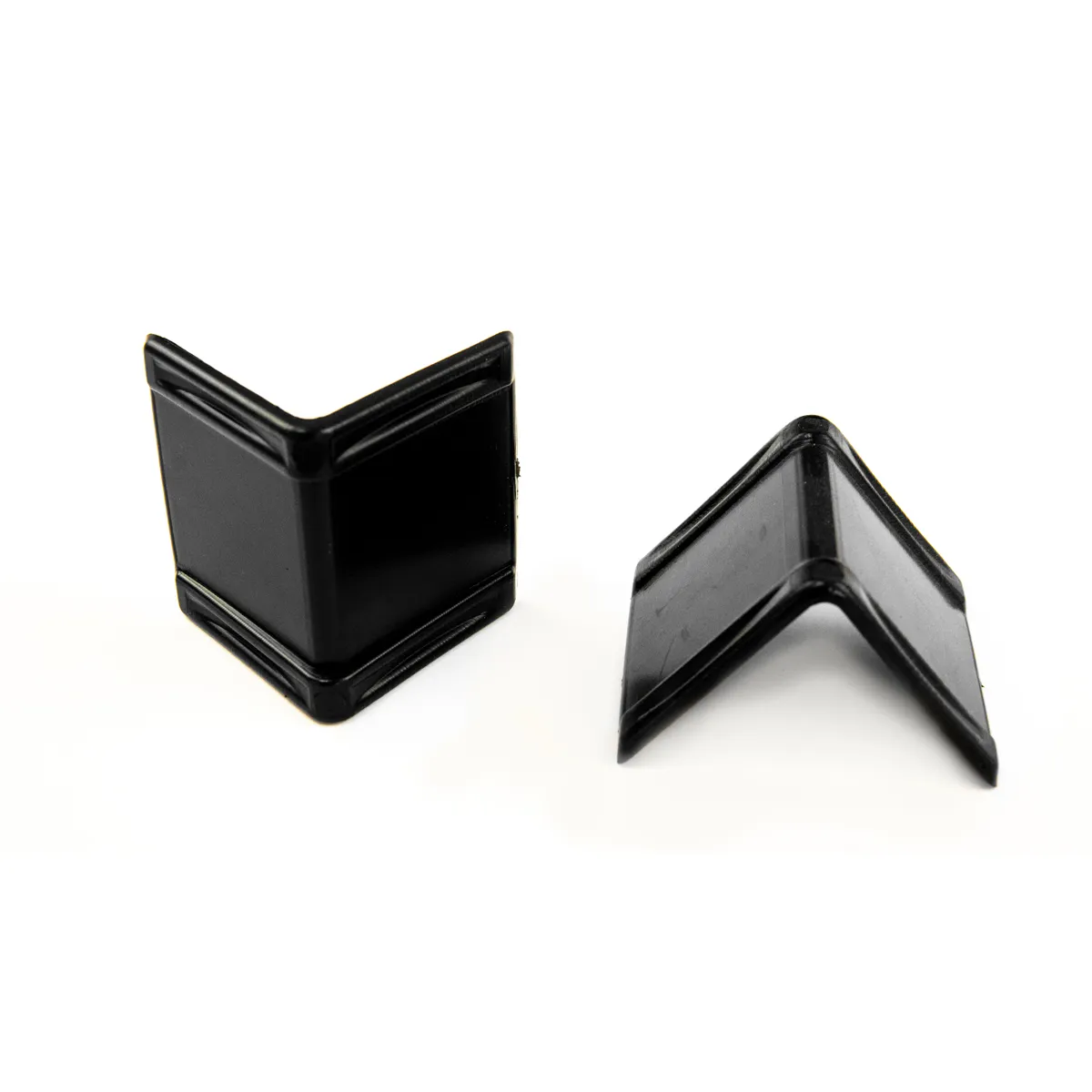 Mbrojtëse qosheje për shirit paketimi prej poliesteri (PVC-CORNER-3) 25–32 mm